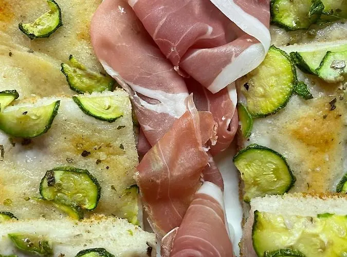 לינה וארוחת בוקר Ca' De Tobia 3*